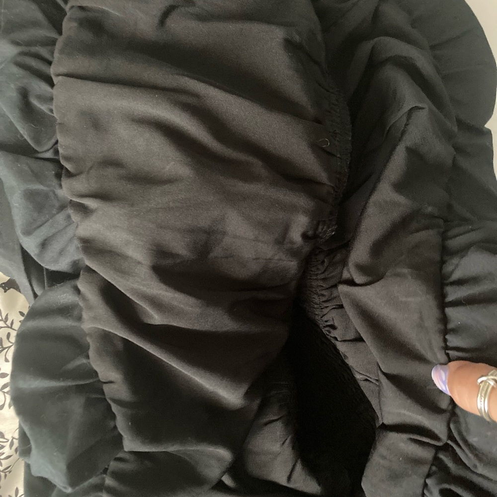 Hollister Black Strapless Bubble Top - Picture 3 of 4